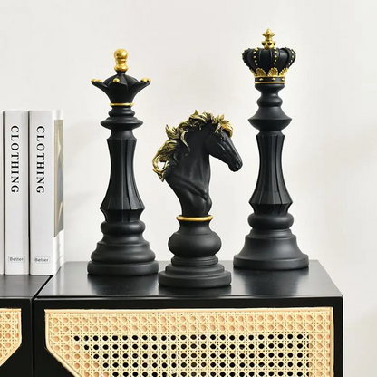 Figurine Chess Pieces